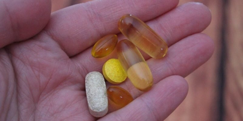 aesthetik-first-lounge-zornesfalte-entfernen-jade-vitamine